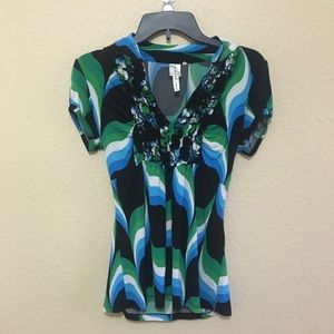 Patterned dress shirt